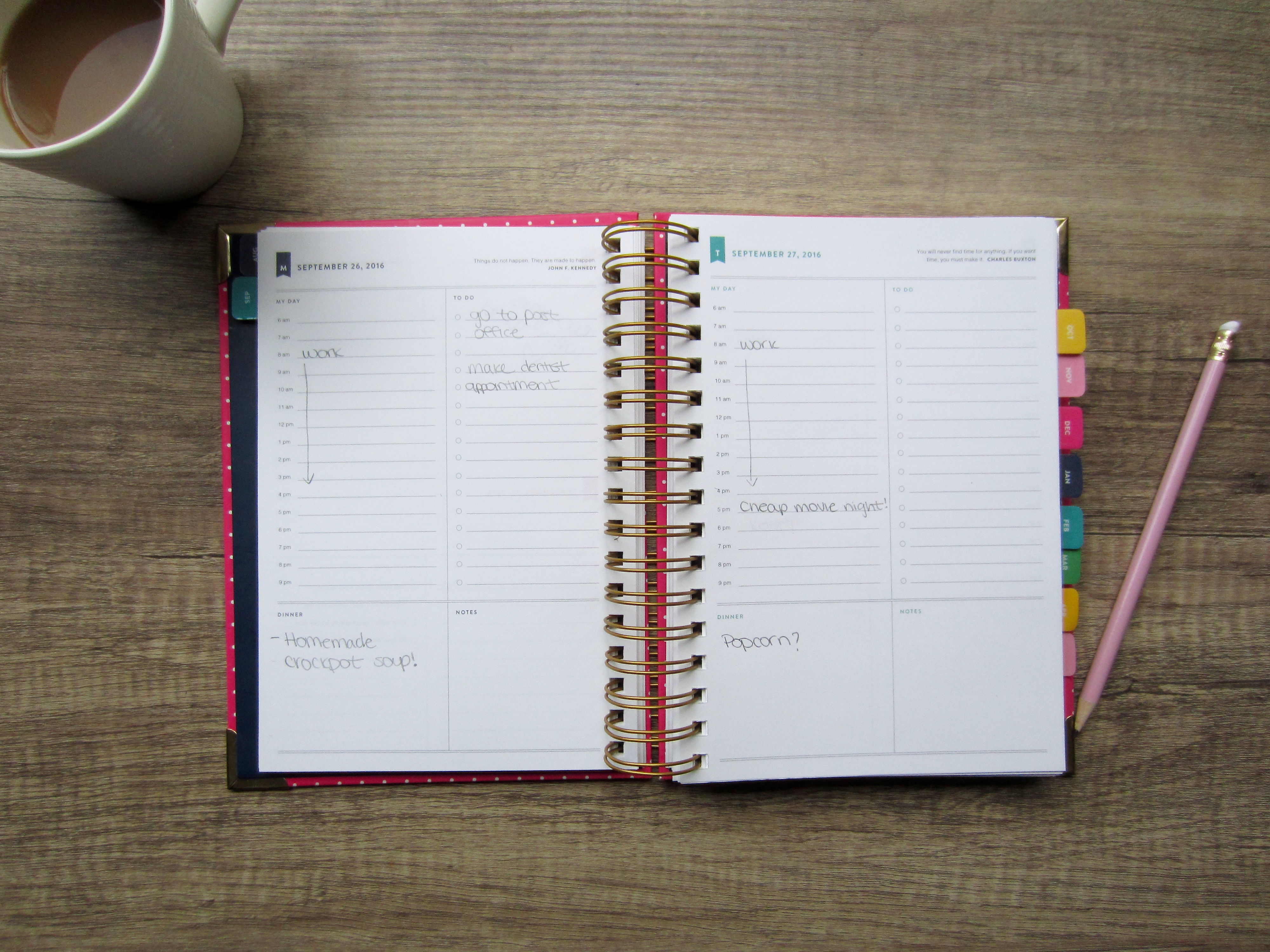 Simplified Planner Review | www.femmesociety.ca